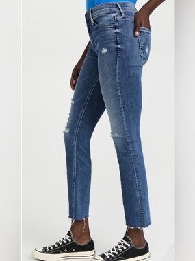 MOTHER Mid-Rise Dazzler Ankle Fray Weekend Warrior Jeans